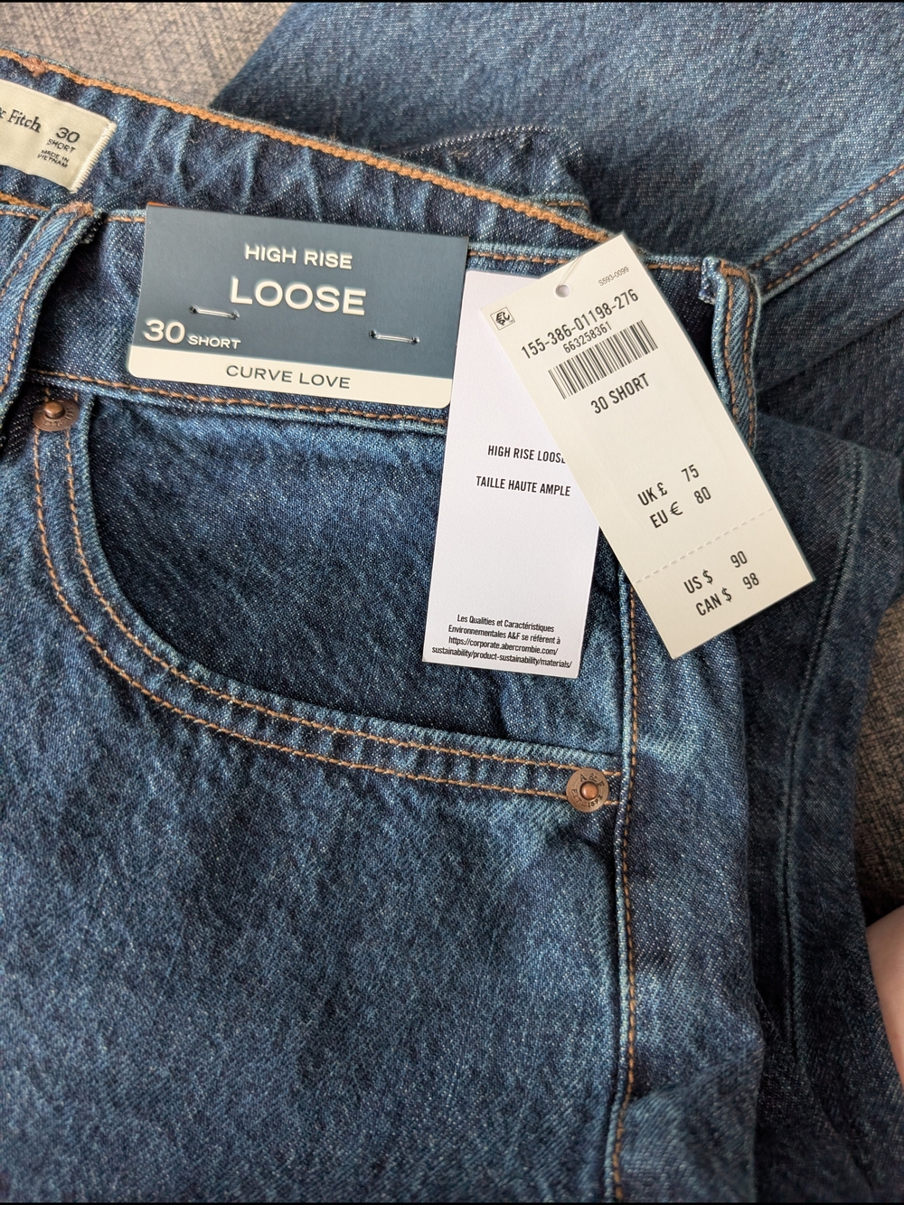 NWT Abercrombie & Fitch Curve Love High-Rise Loose Jeans - Dark Blue SZ 30 Short - Picture 1 of 5